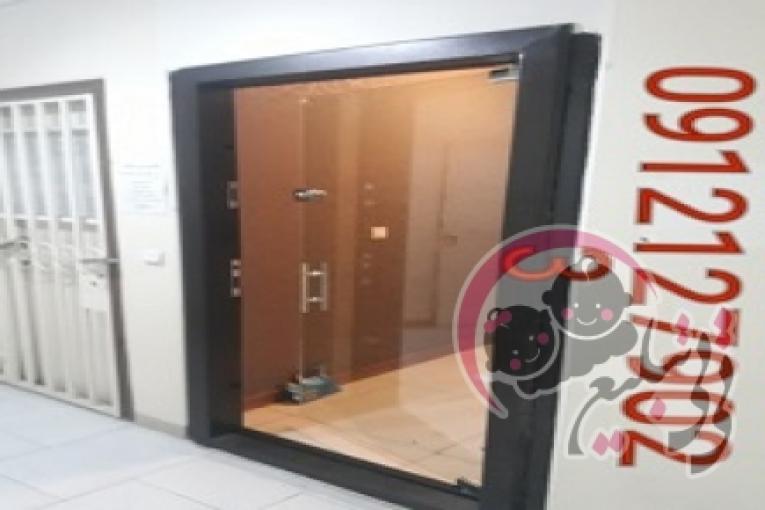 تعمیر درب شیشه ای در غرب تهران , 09121279023